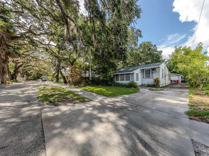 photo 1: 1740 WISCONSIN LANE, SARASOTA FL 34239