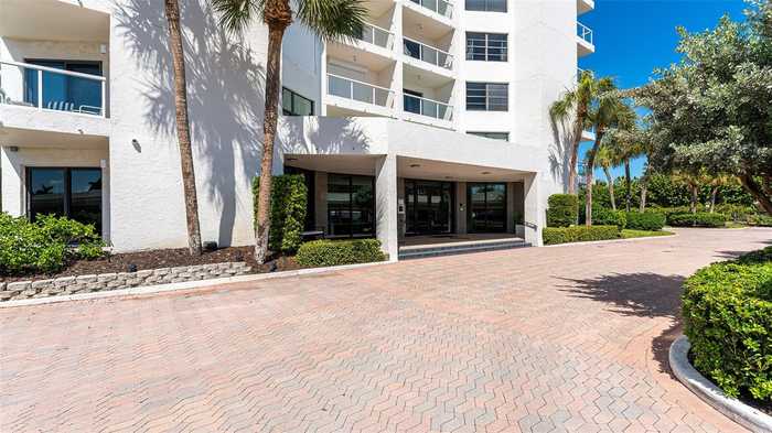 photo 2: 1050 LONGBOAT CLUB ROAD Unit 1001, LONGBOAT KEY FL 34228