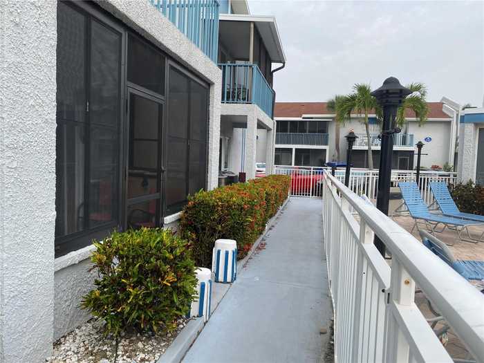 photo 34: 230 MEDALLION BOULEVARD Unit D, MADEIRA BEACH FL 33708