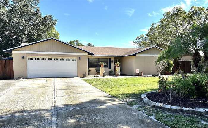 photo 2: 8115 LAUREL TREE DRIVE, ORLANDO FL 32819