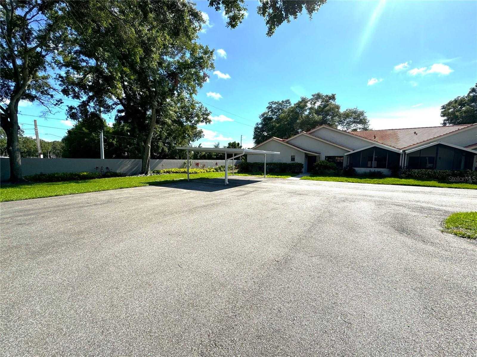 photo 3: 2285 CITRUS COURT, CLEARWATER FL 33763