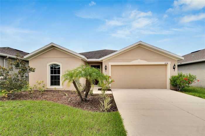 photo 2: 12138 LEDBURY COMMONS DRIVE, GIBSONTON FL 33534