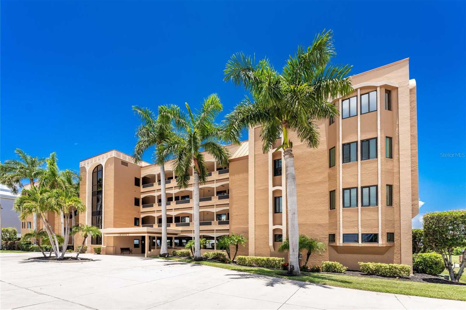 photo 1: 1601 PARK BEACH CIRCLE Unit 121/7, PUNTA GORDA FL 33950