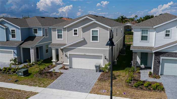 photo 1: 4057 LANA AVENUE, DAVENPORT FL 33897