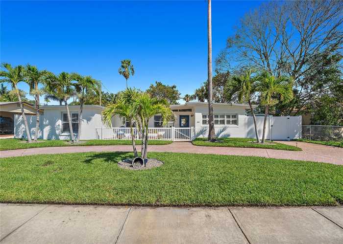 photo 2: 709 PRUITT DRIVE, MADEIRA BEACH FL 33708