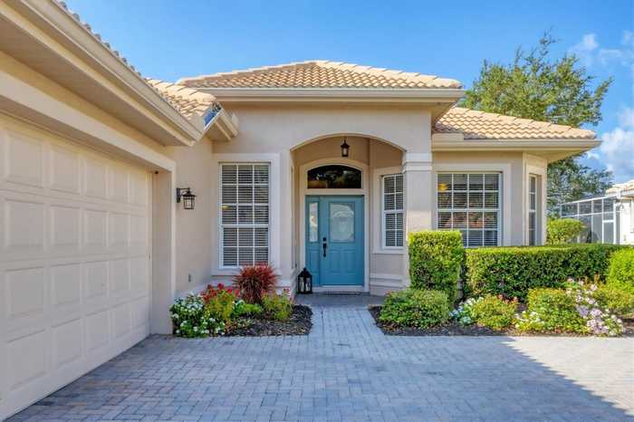 photo 2: 5135 HIGHBURY CIRCLE, SARASOTA FL 34238