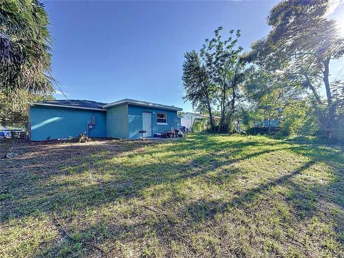 photo 2: 7211 PINION DRIVE, ORLANDO FL 32818