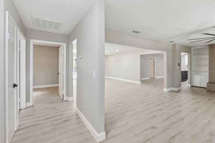 photo 2: 3152 CANAL PLACE, LAND O LAKES FL 34639