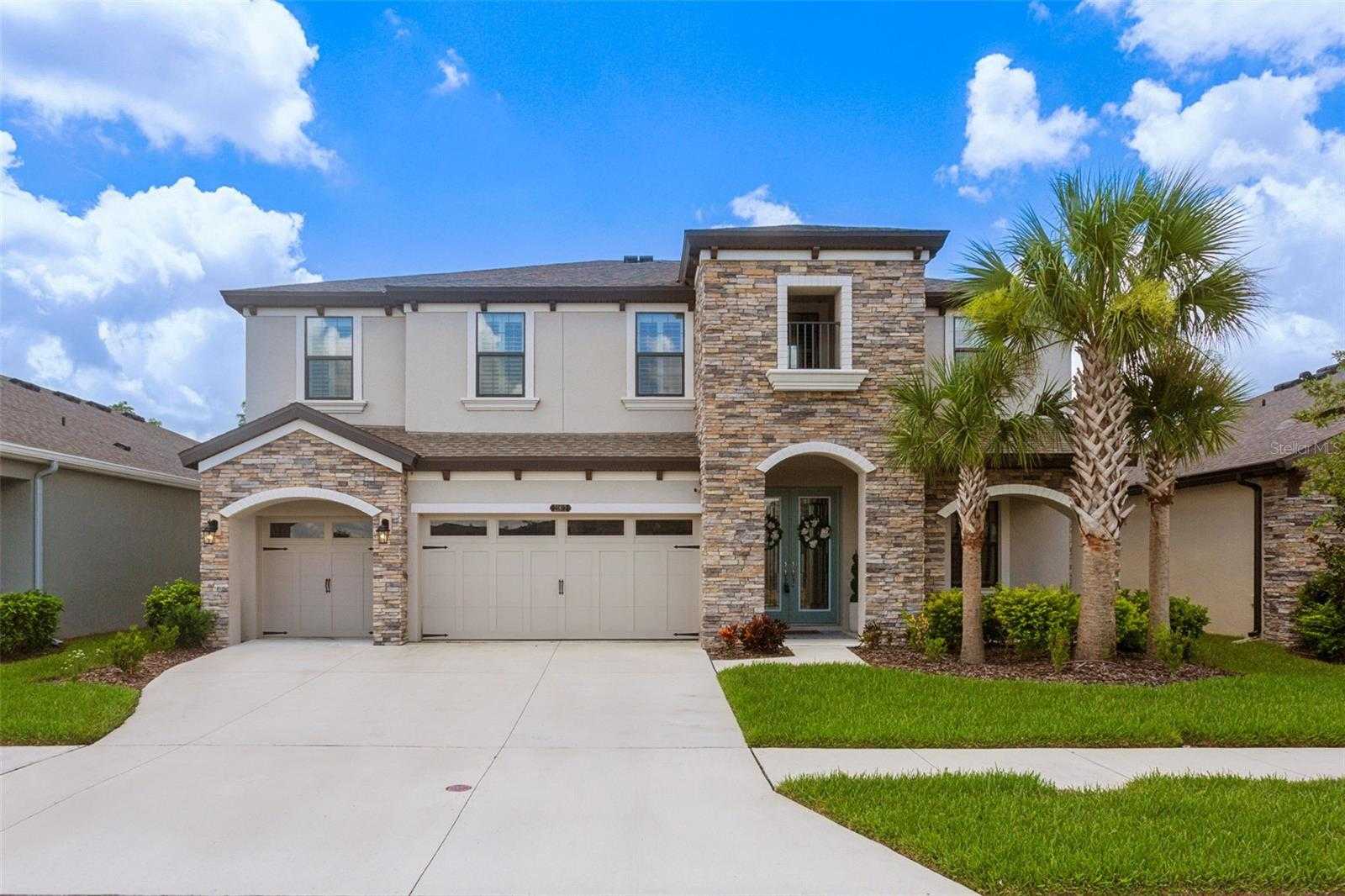 photo 1: 21812 EMORY OAK PLACE, LAND O LAKES FL 34637