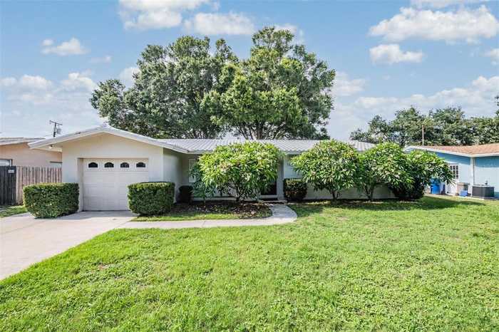 photo 1: 1820 PATLIN CIRCLE N, LARGO FL 33770