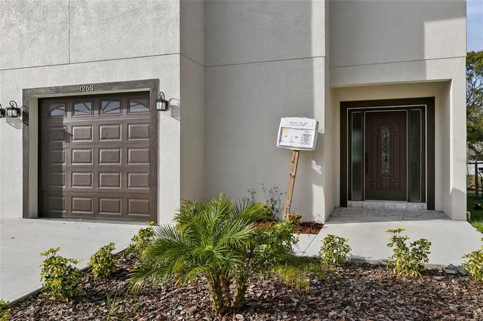 photo 1: 3263 LAUREL DALE DRIVE Unit 2, TAMPA FL 33618