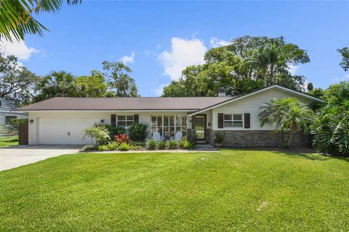 photo 1: 426 WORTHINGTON DRIVE, WINTER PARK FL 32789