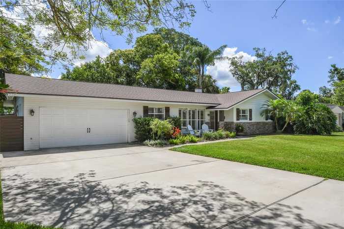 photo 2: 426 WORTHINGTON DRIVE, WINTER PARK FL 32789