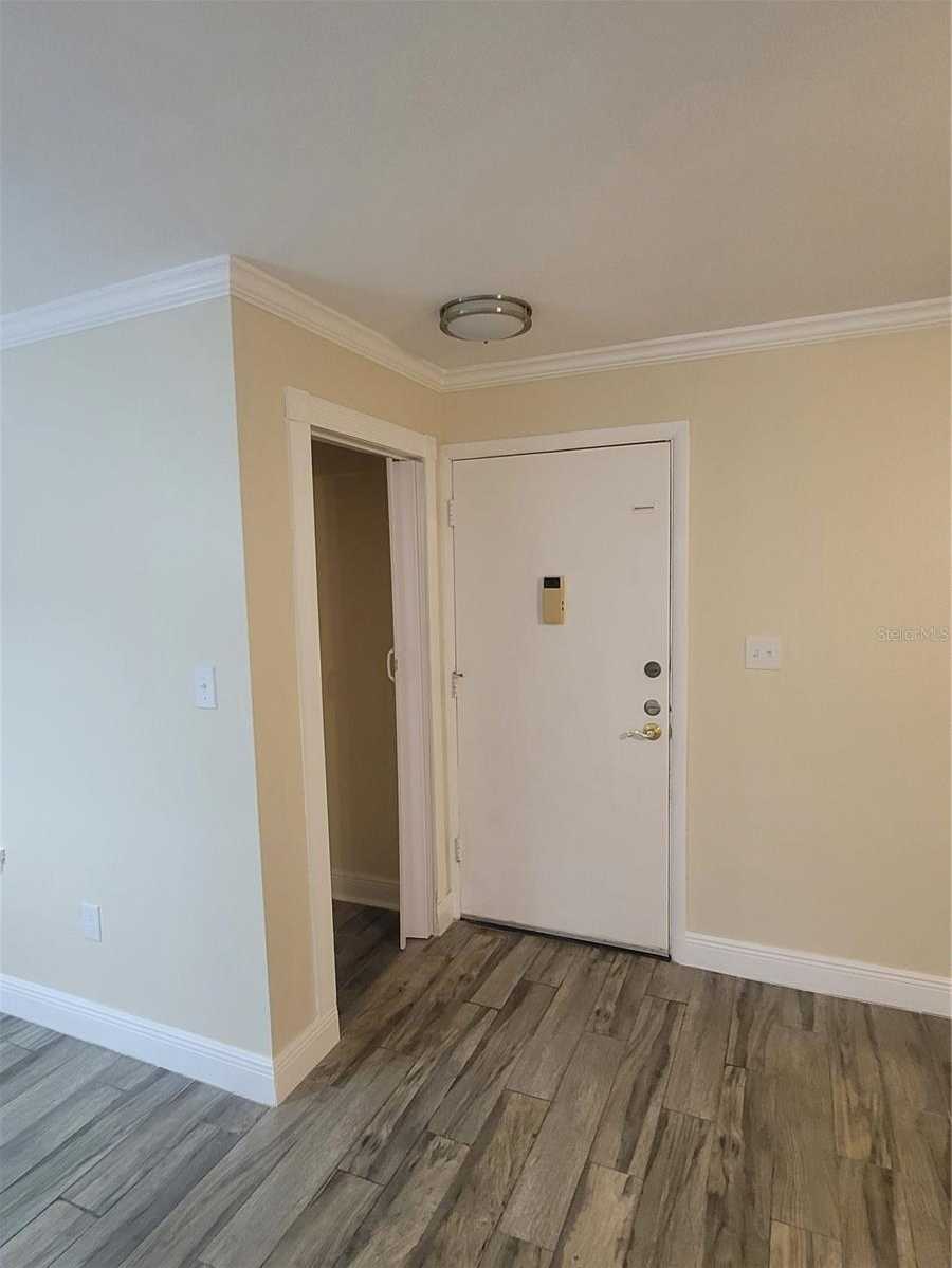 photo 2: 518 ORANGE DRIVE Unit 10, ALTAMONTE SPRINGS FL 32701