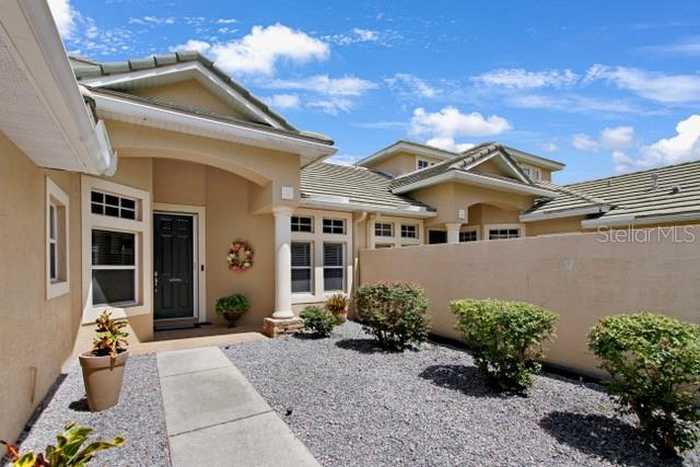 photo 2: 13213 PALMILLA CIRCLE, DADE CITY FL 33525