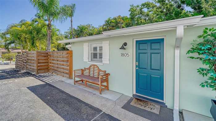 photo 2: 1805 IVANHOE STREET, SARASOTA FL 34231