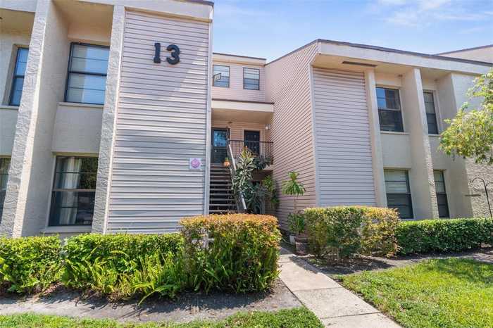 photo 1: 5142 PURITAN CIRCLE Unit 1323, TAMPA FL 33617