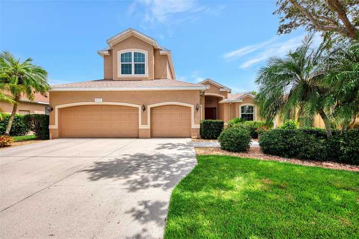 photo 2: 6723 63RD TERRACE E, BRADENTON FL 34203