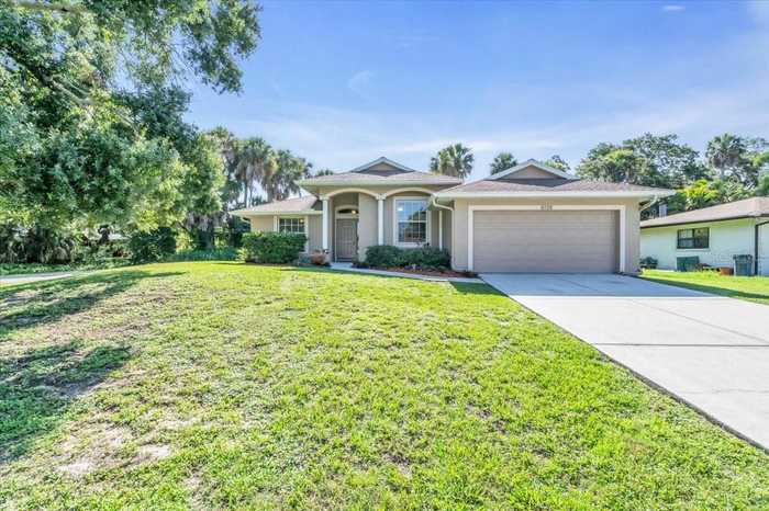 photo 2: 6105 CAMPHOR AVENUE, SARASOTA FL 34231