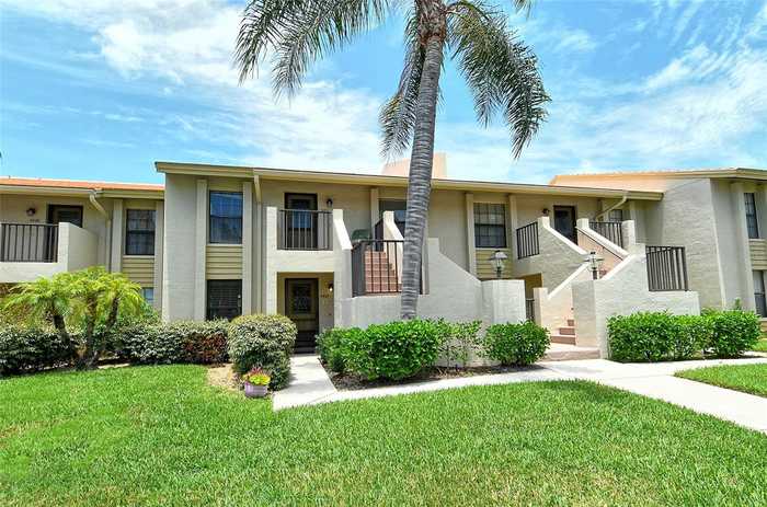 photo 1: 4442 WEYBRIDGE Unit 77, SARASOTA FL 34235