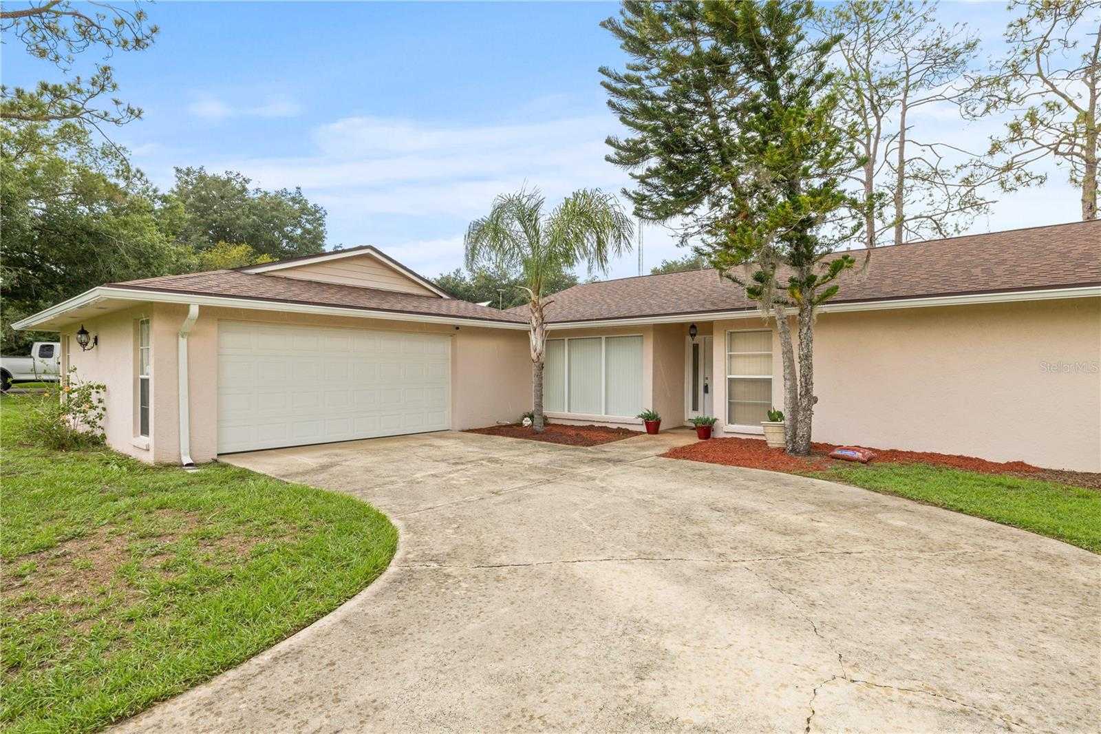 photo 1: 23315 CHARLSTON PLACE, LAND O LAKES FL 34639