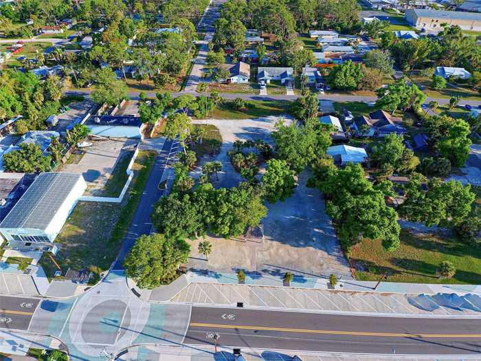 photo 1: 348 W DEARBORN STREET, ENGLEWOOD FL 34223