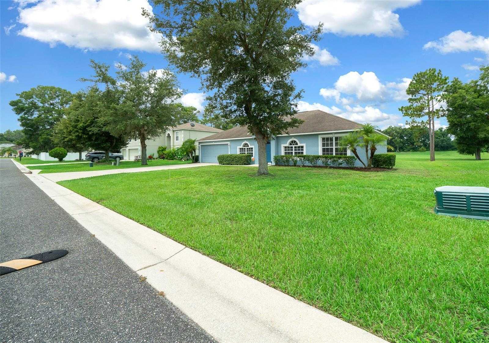 photo 3: 3020 SE 45TH COURT, OCALA FL 34480