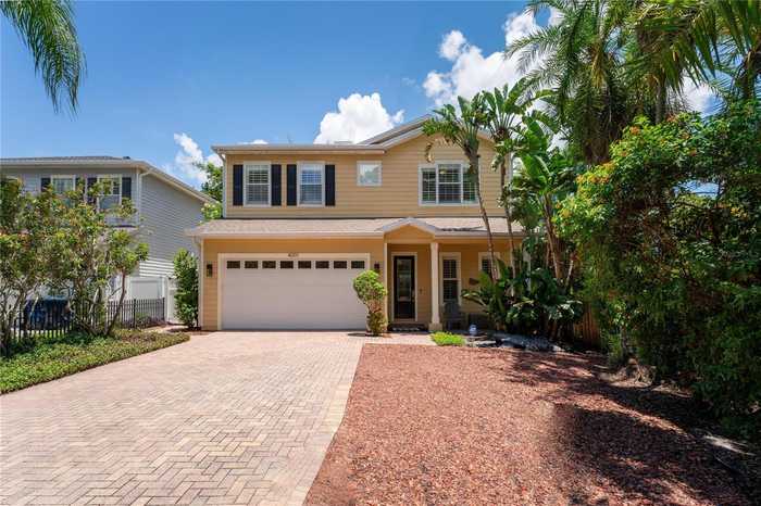 photo 2: 4001 SOUTHERNWOOD COURT, TAMPA FL 33616