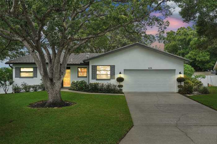 photo 1: 626 LINDA COURT, PALM HARBOR FL 34684