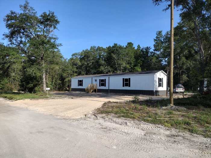 photo 2: 1400 NW 62ND PLACE, BELL FL 32619