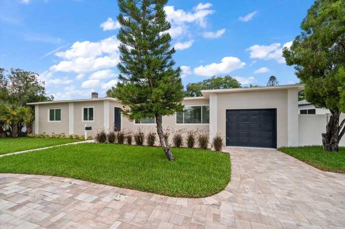 photo 1: 7500 38TH AVENUE N, SAINT PETERSBURG FL 33710