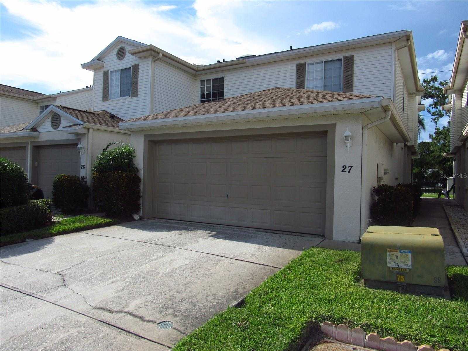 photo 3: 6400 46TH AVE N AVENUE N Unit 27, KENNETH CITY FL 33709