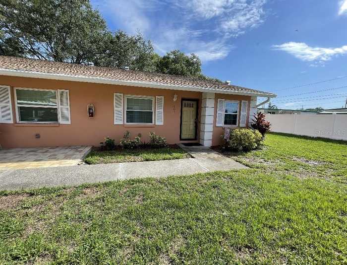 photo 1: 2250 DRUID ROAD E Unit 503, CLEARWATER FL 33764