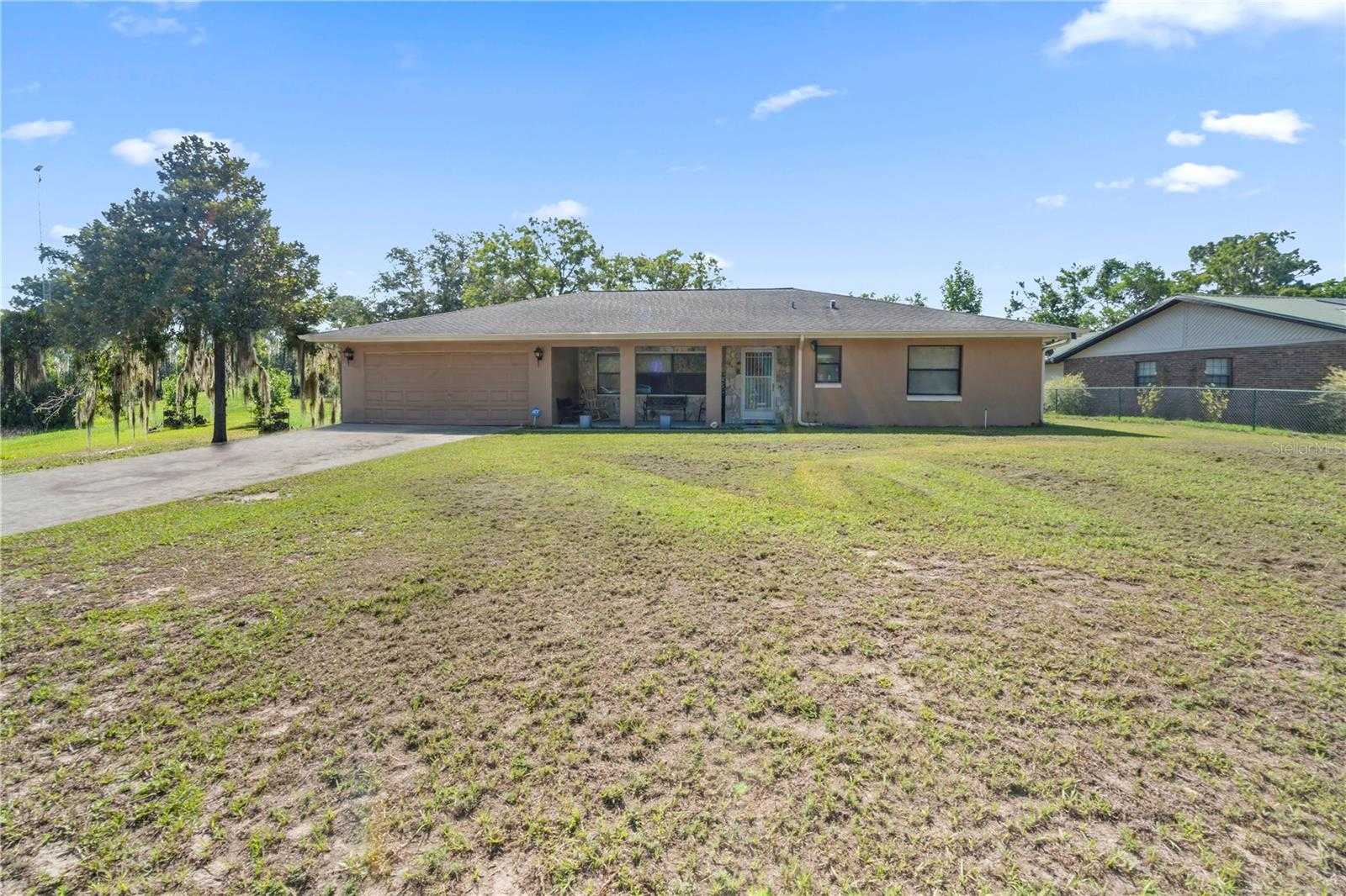 photo 1: 551 NE 151ST TERRACE, WILLISTON FL 32696