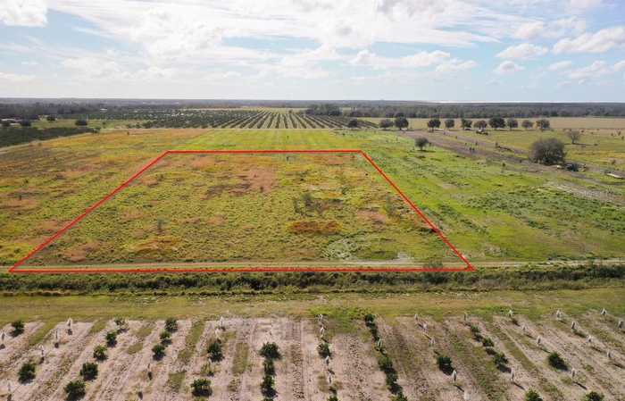 photo 1: LAKE BUFFUM ROAD S, FORT MEADE FL 33841