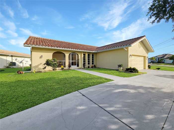 photo 2: 695 CORONADO DRIVE, PUNTA GORDA FL 33950