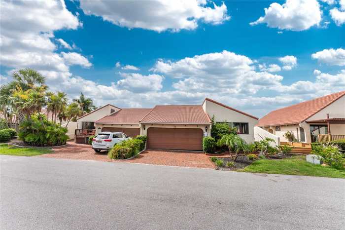 photo 2: 25188 MARION AVE Unit 5, PUNTA GORDA FL 33950