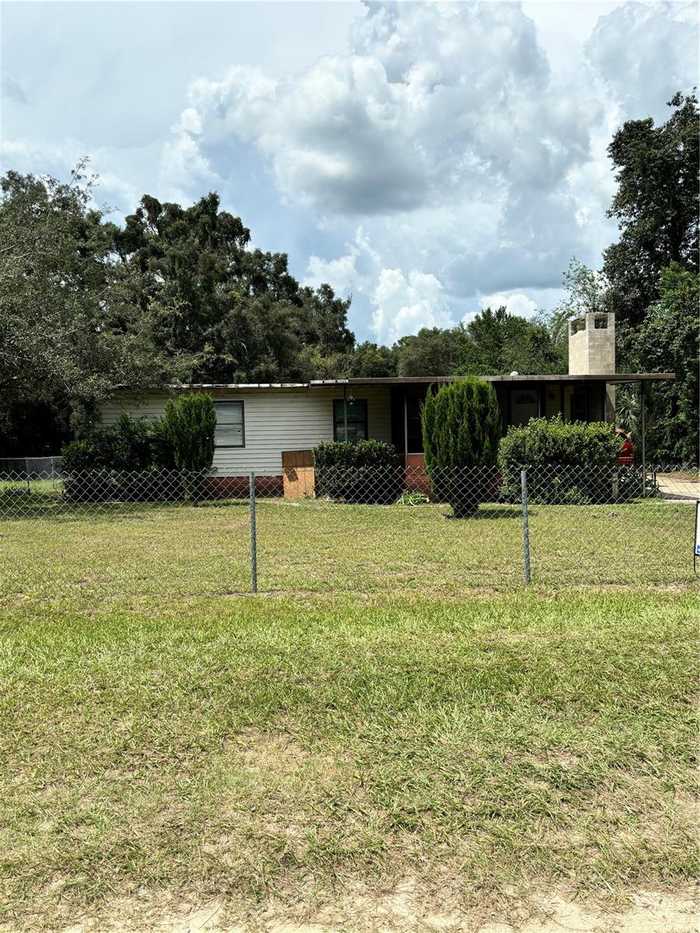 photo 1: 12919 NE 5TH STREET, SILVER SPRINGS FL 34488