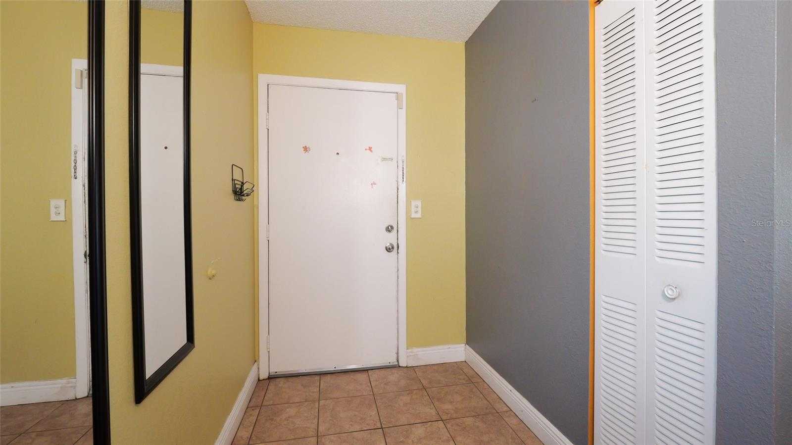 photo 3: 7508 STILLRIDGE DRIVE Unit J, TAMPA FL 33615