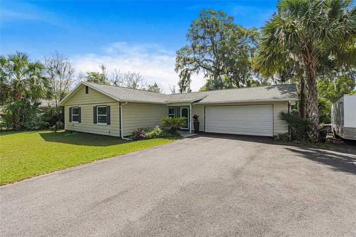 photo 1: 2060 SE 39TH STREET, OCALA FL 34480