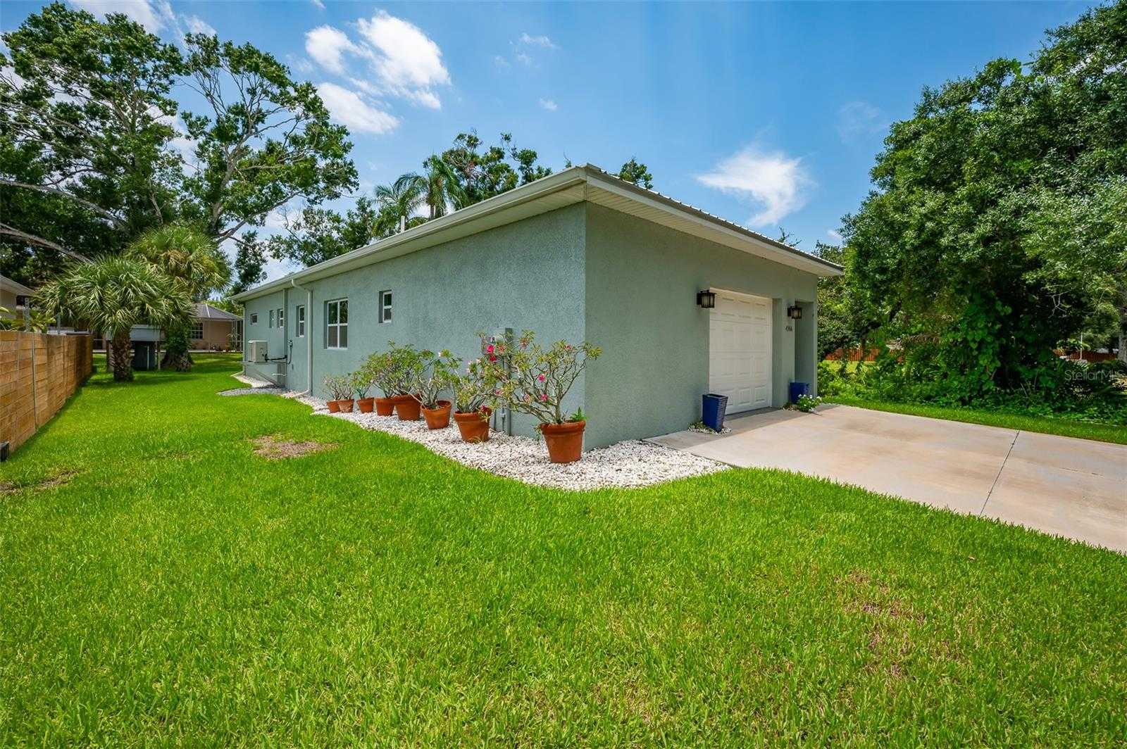 photo 3: 4966 ANDREW AVENUE, SARASOTA FL 34233