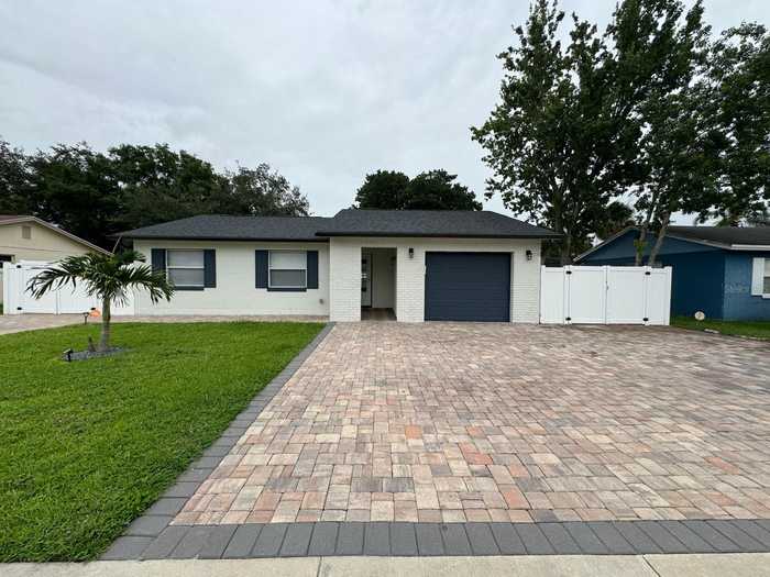 photo 1: 4847 HEADLEE DRIVE, ORLANDO FL 32822