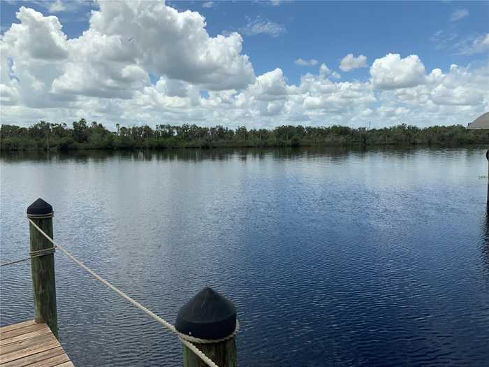 photo 1: 304 FRANCES CIRCLE, RUSKIN FL 33570