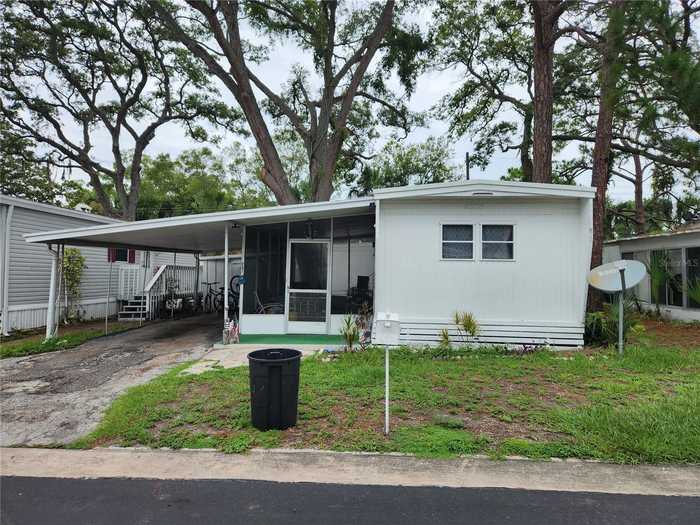 photo 1: 7803 46TH AVE N Unit 75, ST PETERSBURG FL 33709