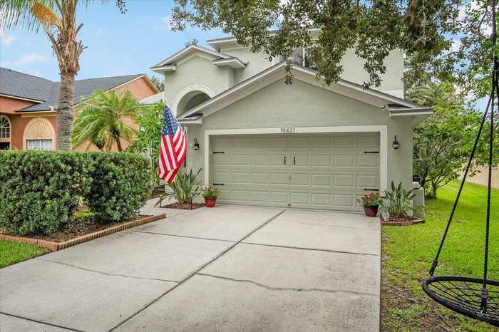 photo 2: 19421 SANDY SPRINGS CIRCLE, LUTZ FL 33558