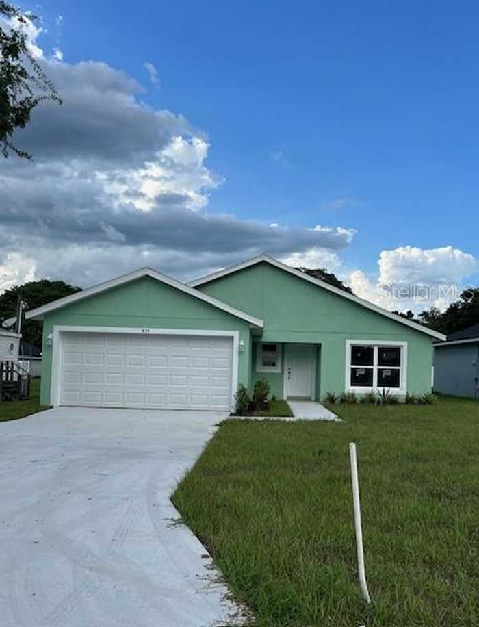 photo 1: 834 VINE STREET, MASCOTTE FL 34753