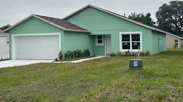 photo 2: 834 VINE STREET, MASCOTTE FL 34753