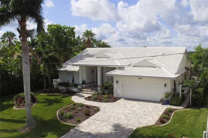 photo 2: 5028 SAN MASSIMO DRIVE, PUNTA GORDA FL 33950