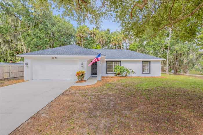 photo 2: 1047 MYRTLE AVENUE, NEW SMYRNA BEACH FL 32168