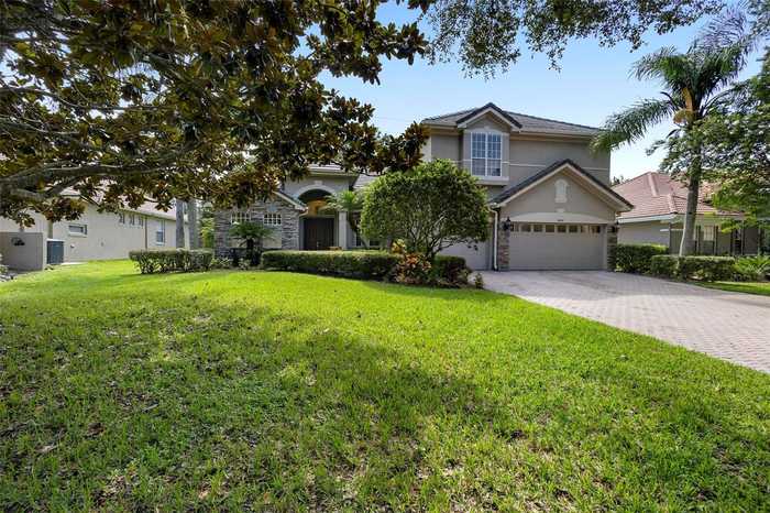 photo 2: 8854 OAK LANDINGS COURT, ORLANDO FL 32836